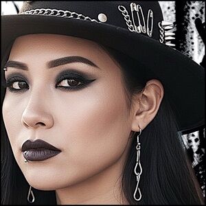 5 For $25💫Long Silver Punk Chain Dangles